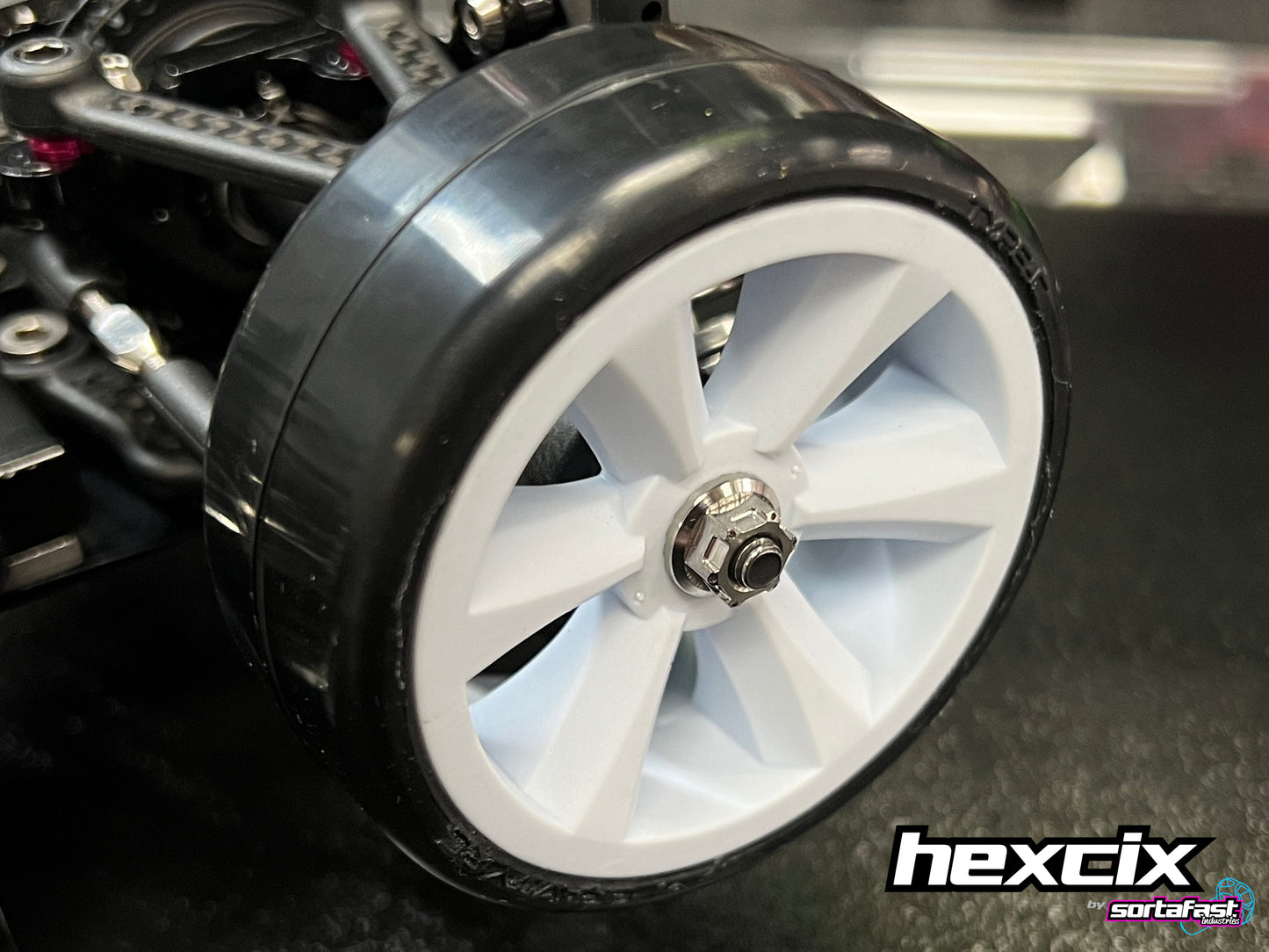 Sortafast Hexcix Titanium Nuts - M4 Flanged - 4pc