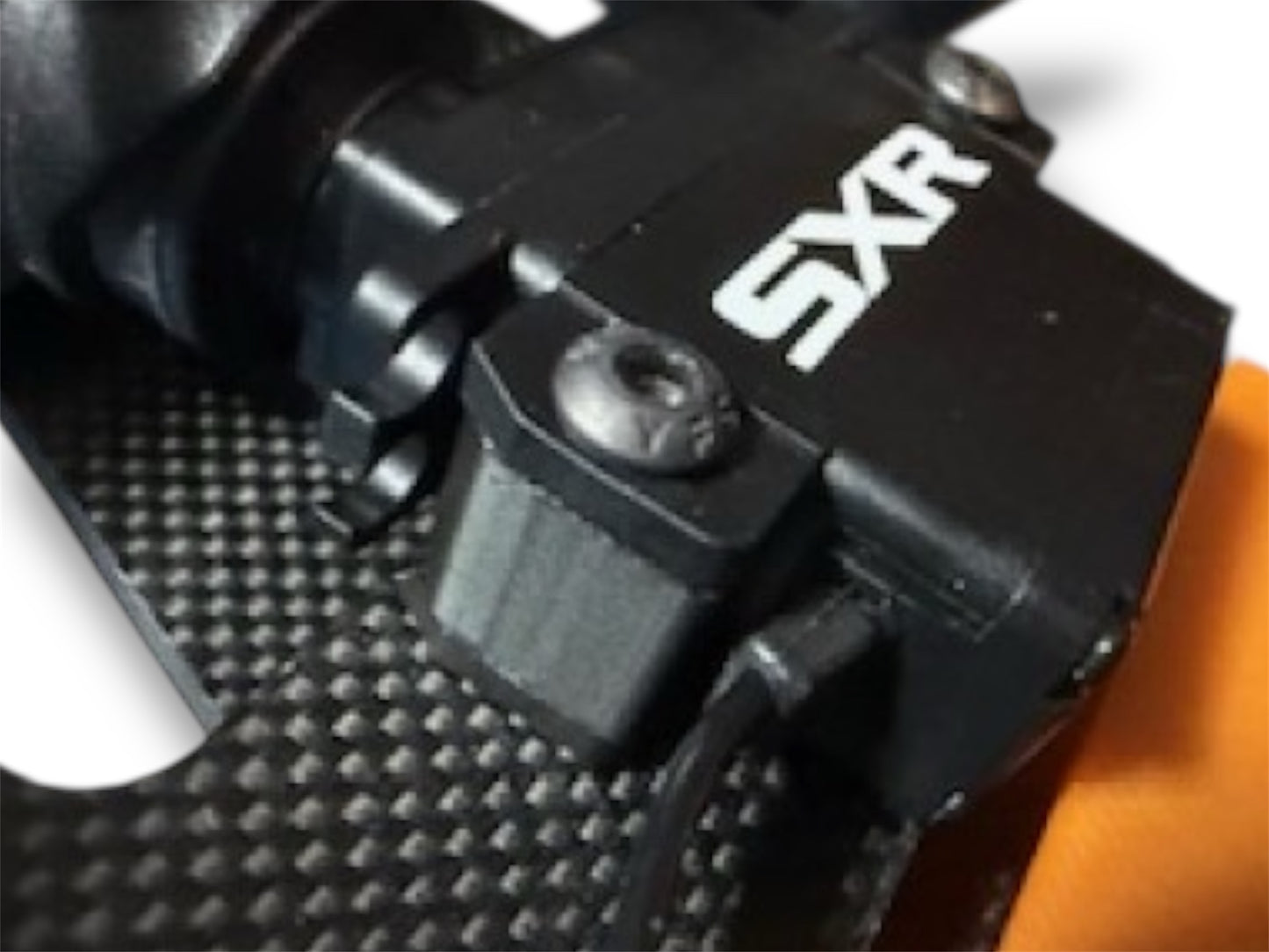 Synergy Racing - Sanwa Servo Tab Brace